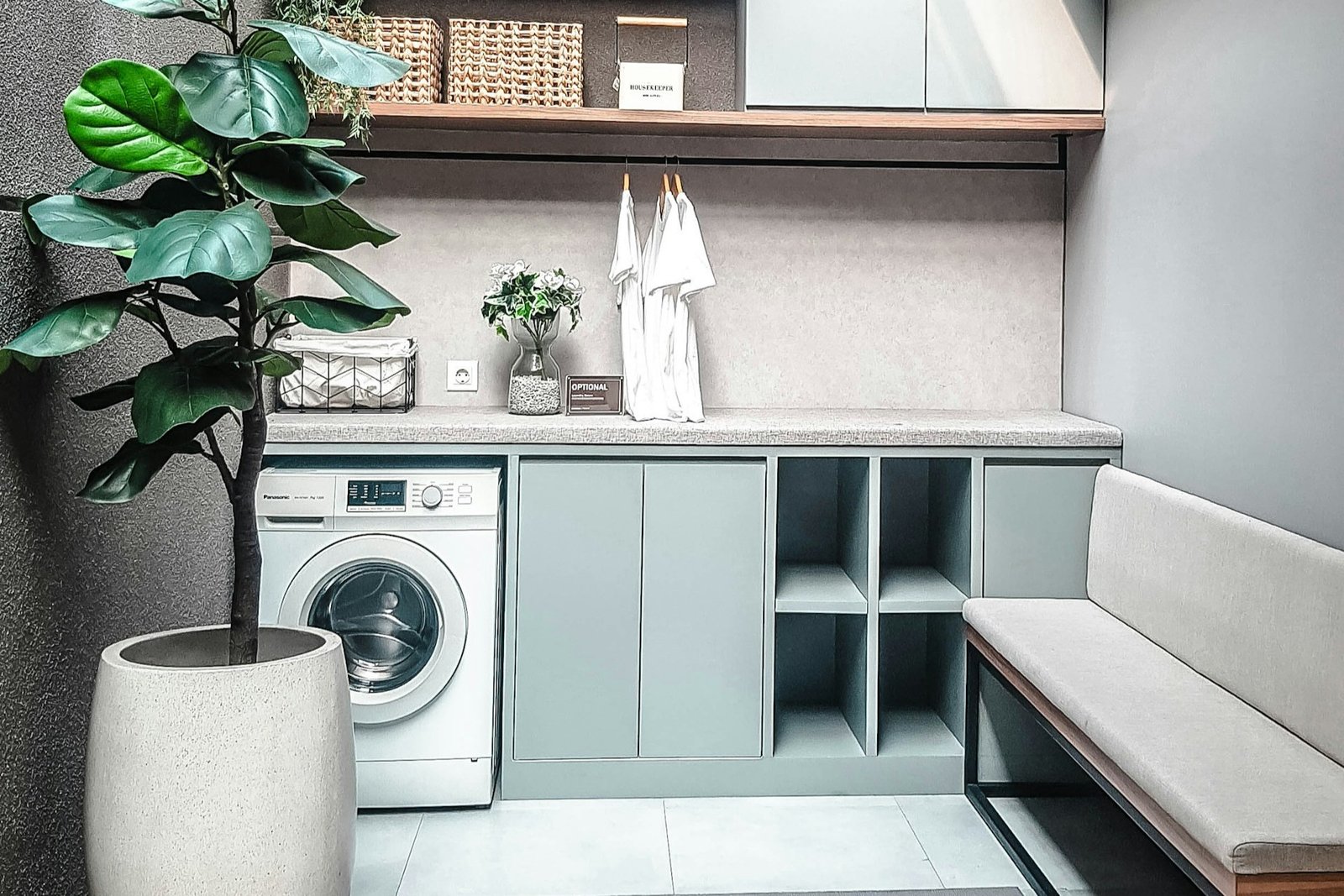 Innenraum eines geöffneten Wäschetrockners